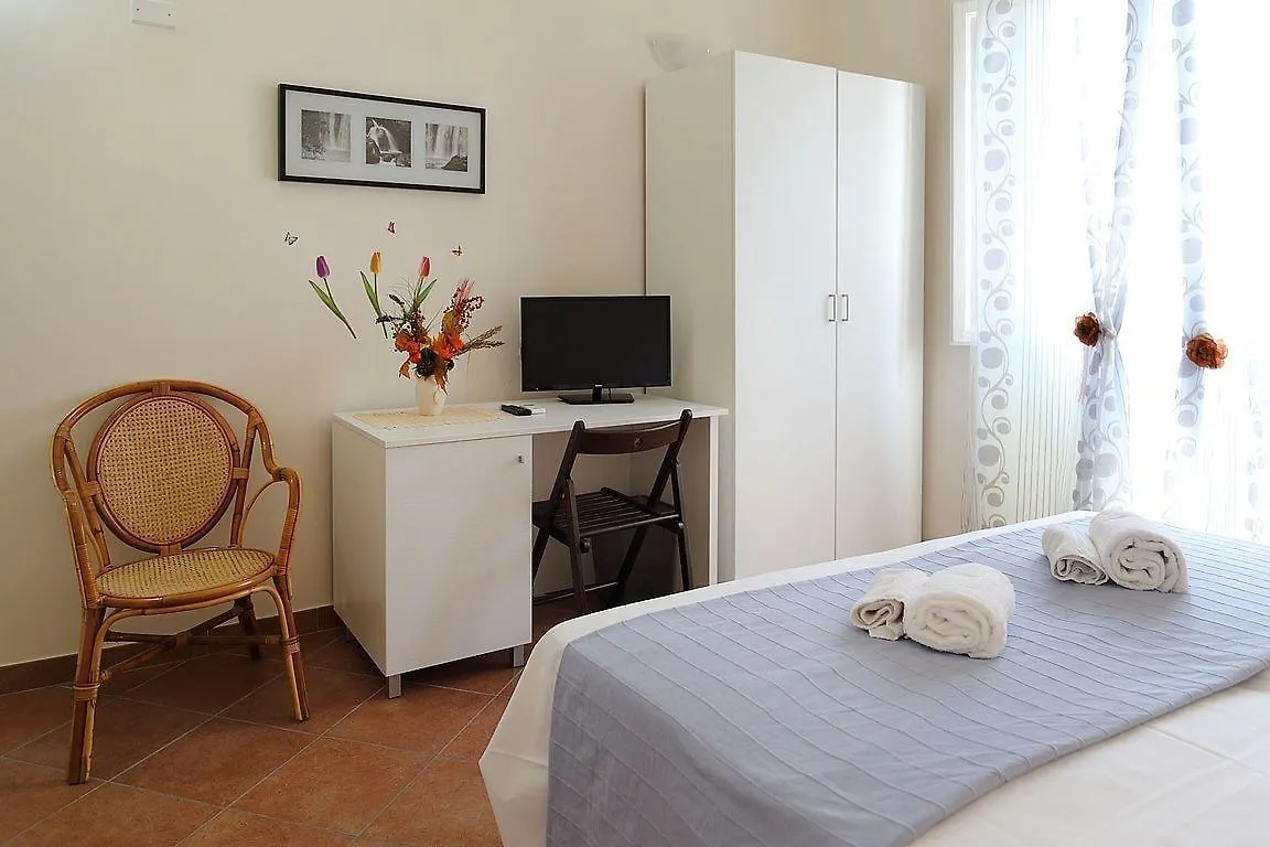 Mia Palace Florence Bed & Breakfast